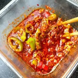 Make Chicken claws with red oil step 8