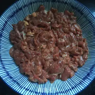 Make Onion radish beef step 4