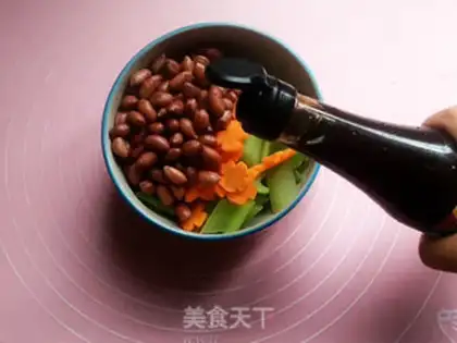 Make Celery cutter with peanuts step 6
