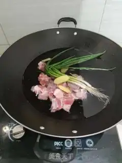 Make Corn steak soup step 1