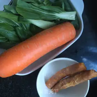 Make A green sausage fried rice step 2