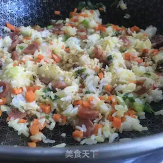 Make A green sausage fried rice step 7