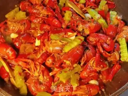 Make Spicy lobster step 5