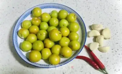 Make Cool plums step 0