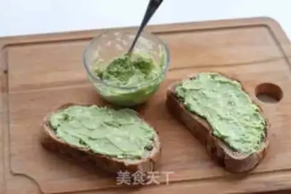 Make Yogurt cod sandwich step 5