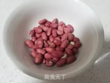 Make Rice peanuts step 1