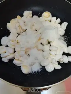 Make Coconut snow souffle step 1