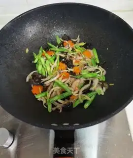 Make Egg noodles step 8