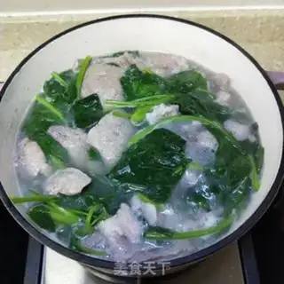 Make Three and a spinach soup step 7
