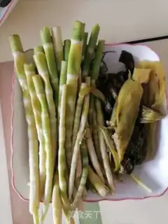 Make Sour sauce step 1