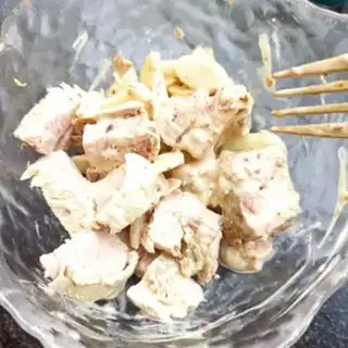 Make Pork pea broccoli salad step 3