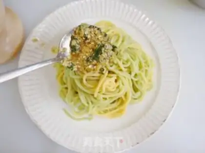 Make Henan garlic for noodles step 12
