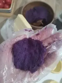 Make Potato cheeseball step 1