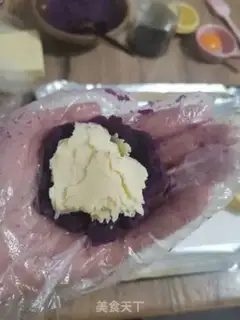Make Potato cheeseball step 2