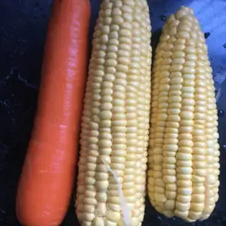 Make The corny cornbone soup step 1