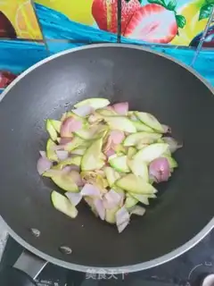 Make Onions fried tarts step 11