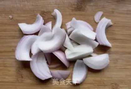 Make Orchid onion beef step 3