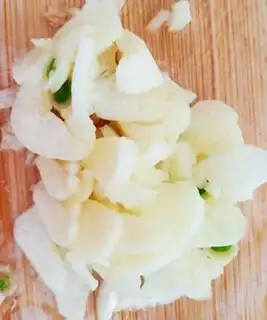 Make Garlic fried duck step 2