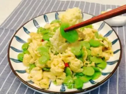 Make Scrambled eggs step 5