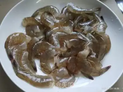 Make Shrimp beans step 1