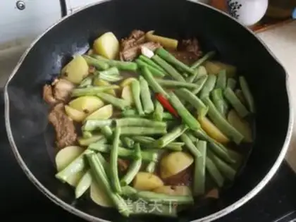 Make Potato-peased ribs step 8