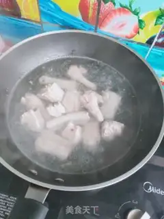 Make Jell-O step 2