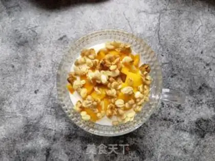 Make Blueberry mango melon yogurt cup step 7