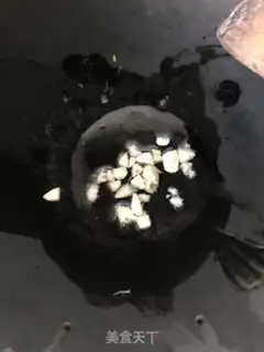 Make Garbage and cuisine step 1
