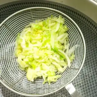 Make Round cabbage with crotch step 3
