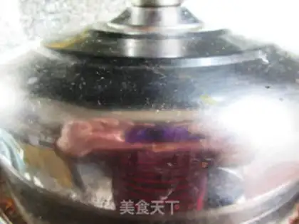 Make Red sugar, white sesame and green step 9
