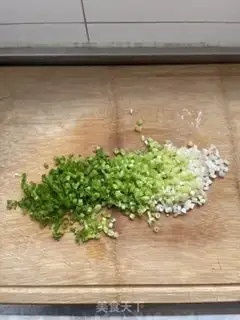 Make Red sugar, white sesame and green step 10
