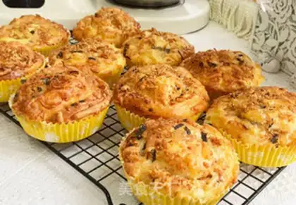 Make Cheese pine buns step 15
