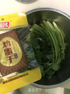 Make Egg-dry spices step 0