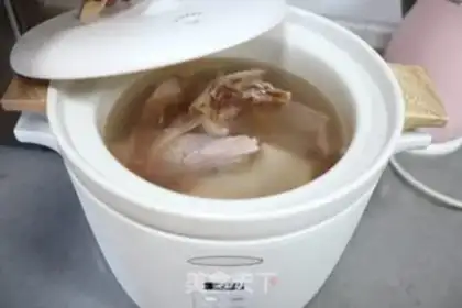 Make Red-tree worm weed chicken soup step 4