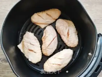 Make Precious chicken wings step 3