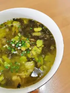 Make Sour bean petal soup step 6