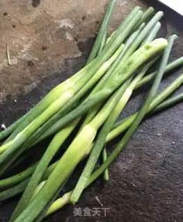 Make Garlic smelt step 1