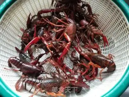Make Garlic lobster step 0
