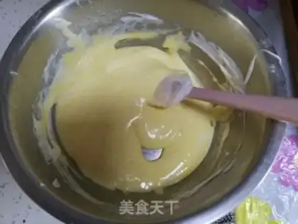 Make Strawberry jam cake rolls step 5