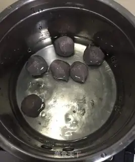 Make Easy sand noodles step 1