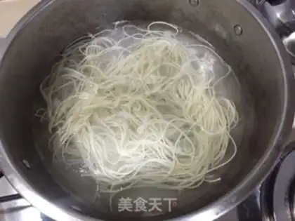 Make Easy sand noodles step 4