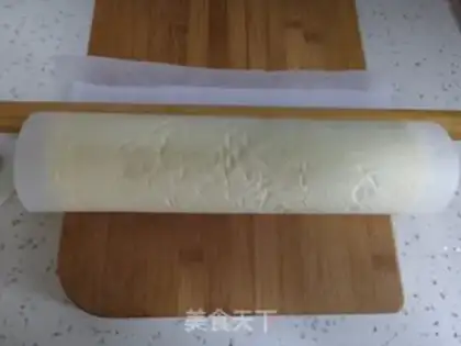 Make Strawberry jam cake rolls step 15