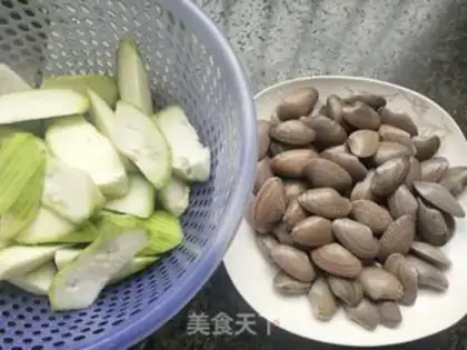 Make Oil clams and smelts step 1