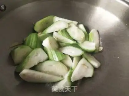 Make Oil clams and smelts step 4