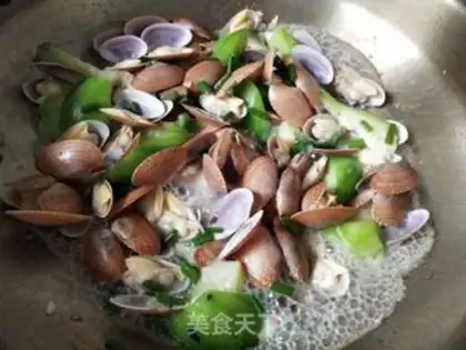 Make Oil clams and smelts step 7