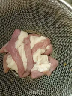 Make Paprika powdered sausage step 0