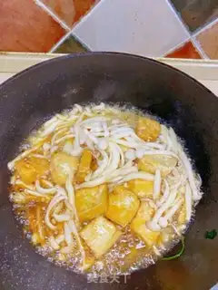 Make Seafood mushroom tofu step 4