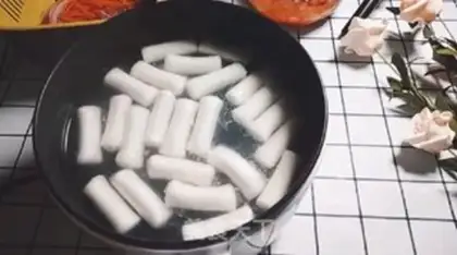 Make ♪ The cinnamon ♪ step 1