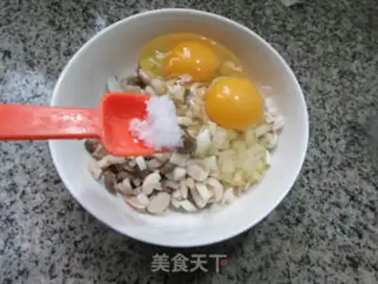 Make Twin mushroom eggs step 3
