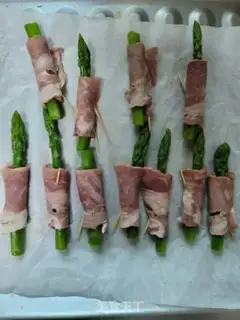 Make Bacon rolls step 4